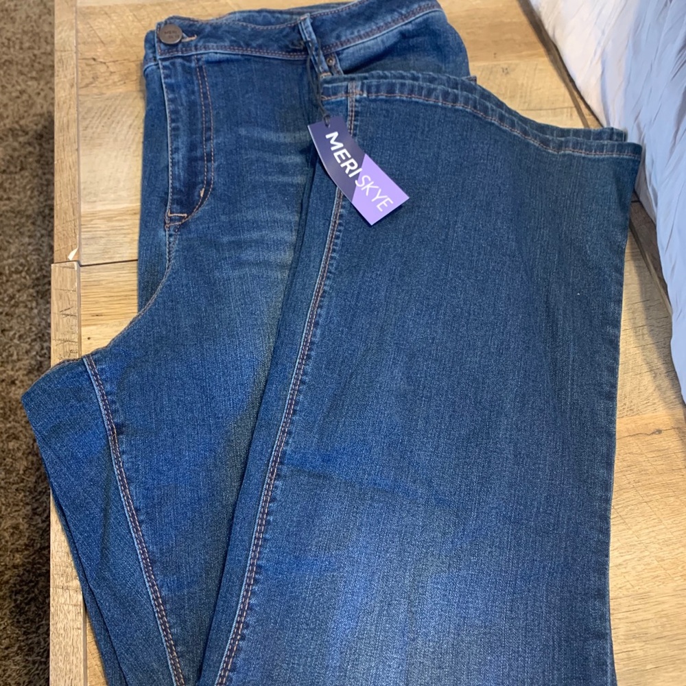 NWT Meri Skye Bootcut Jeans